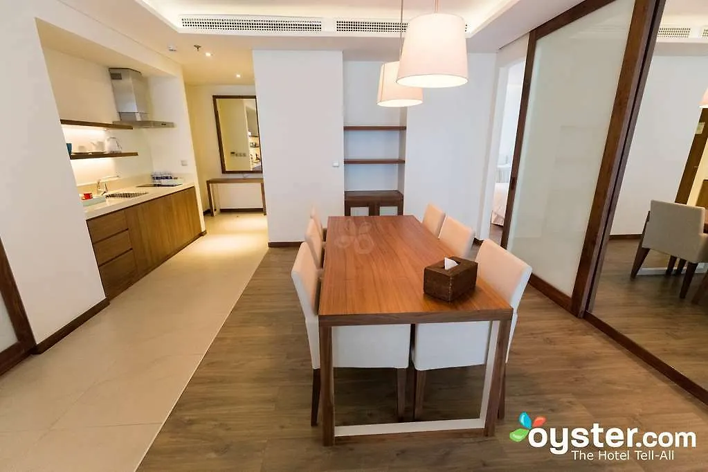 A La Carte Da Nang Beach Hotel