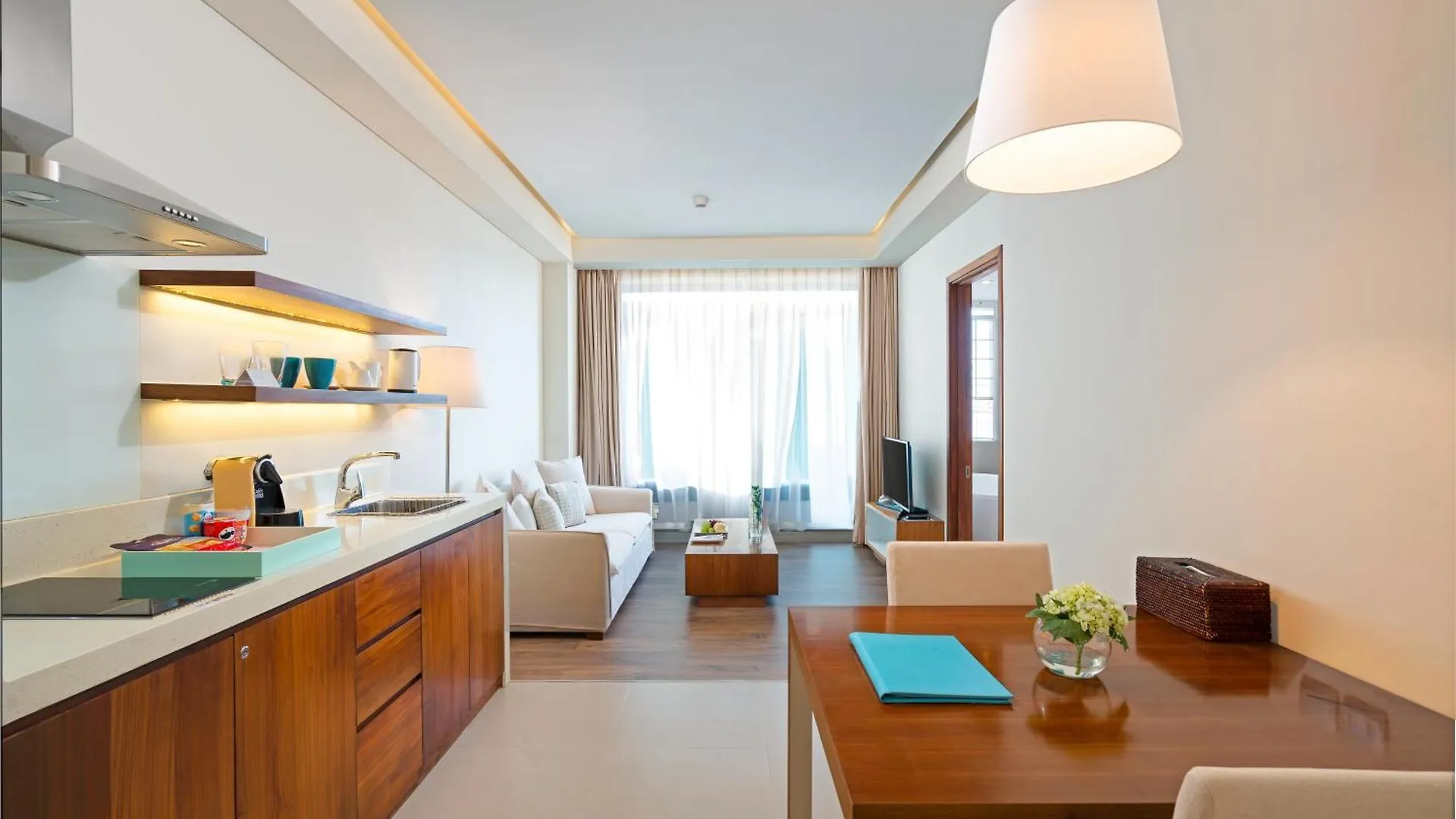 Hotel A La Carte Da Nang Beach